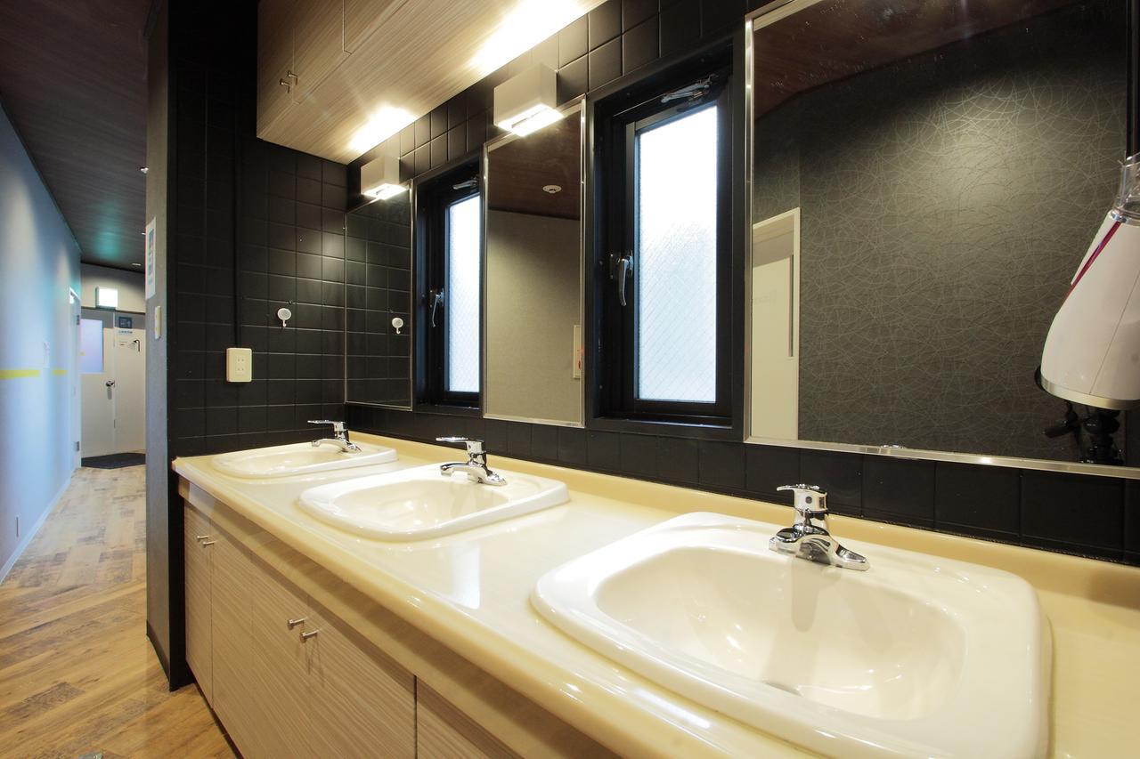 Toyotaya Hostel Nishinomiya Dış mekan fotoğraf