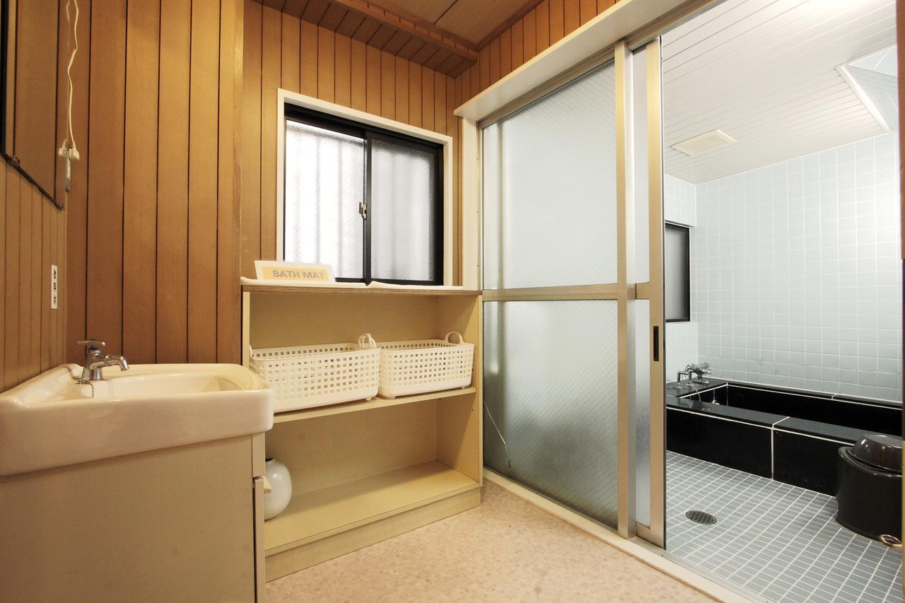 Toyotaya Hostel Nishinomiya Dış mekan fotoğraf